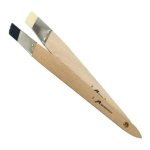 Schrägstrichzieher