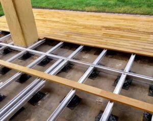 Terrassenmeister Holz